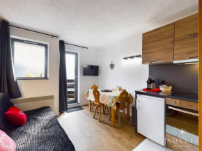 Studio cabine à 80m des pistes avec parking et balcon exposé sud - FR-1-398-643